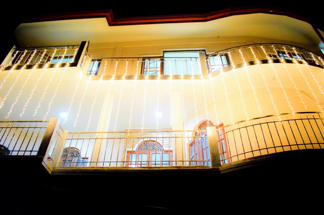 Unique View Kandy Bagian luar foto