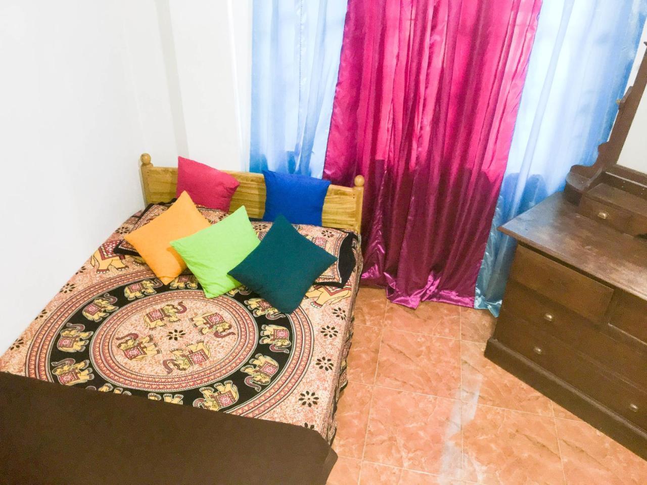 Unique View Kandy Bagian luar foto