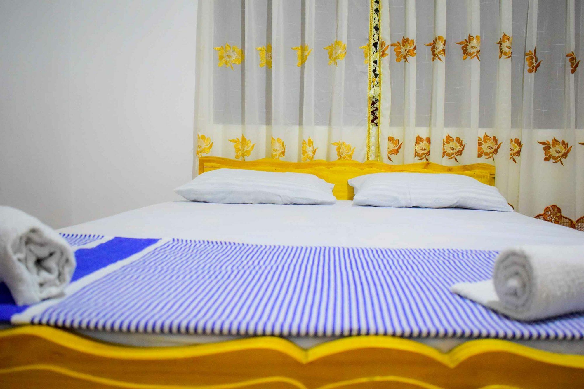 Unique View Kandy Bagian luar foto